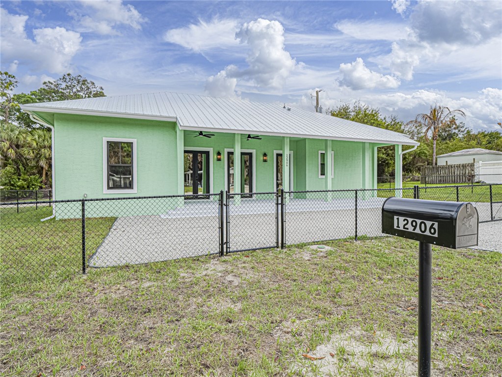 12906 83rd Avenue Sebastian, FL 32958 - Photo 3 of 36
