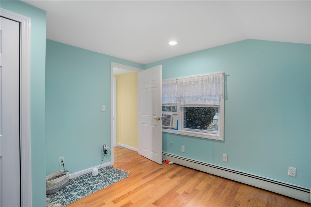 37 Ridge Road East Greenwich, RI 02818 - Photo 17 of 25 Gallery Image 17