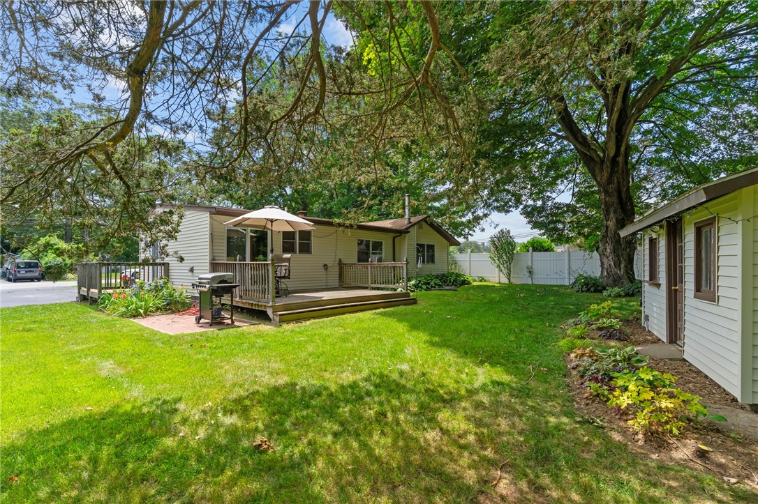 37 Ridge Road East Greenwich, RI 02818 - Photo 23 of 25 Gallery Image 23