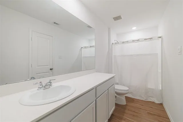 $1,998 | 3110 Spanish Oak Lane, Bedford, NH 03110