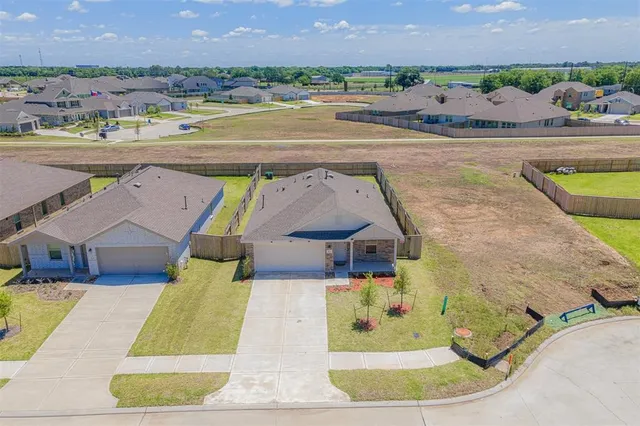 $1,998 | 3110 Spanish Oak Lane, Bedford, NH 03110