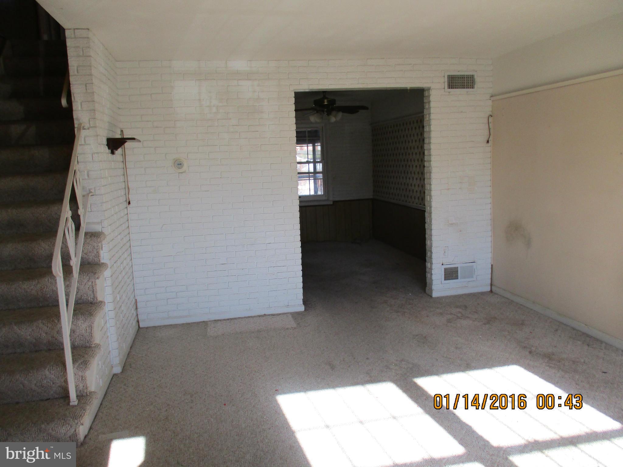 2706 Norfen Road Baltimore, MD 21227 - Photo 2 of 10