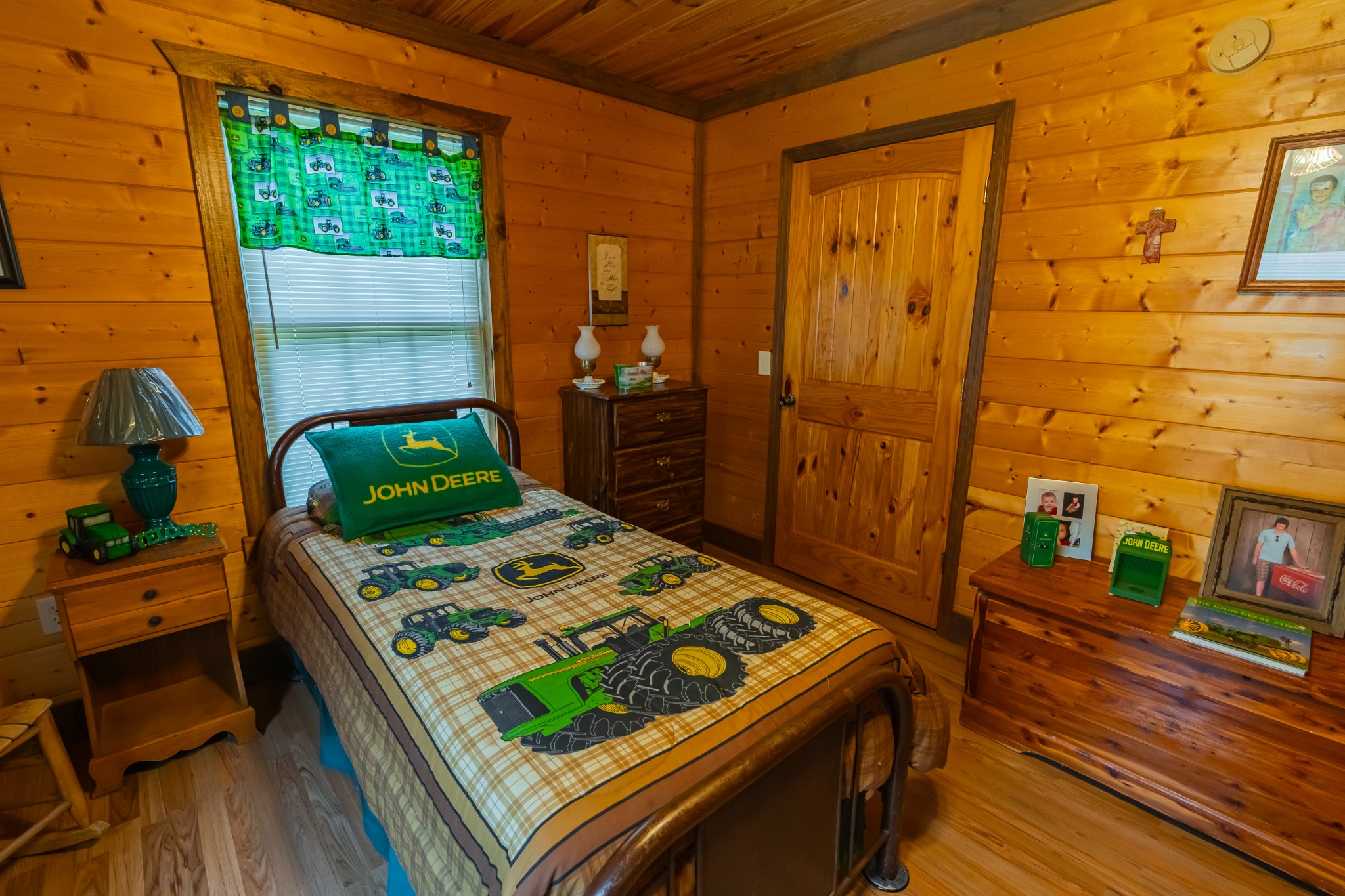 4012 Payne Cove Road Pelham, TN 37366 - Photo 15 of 45