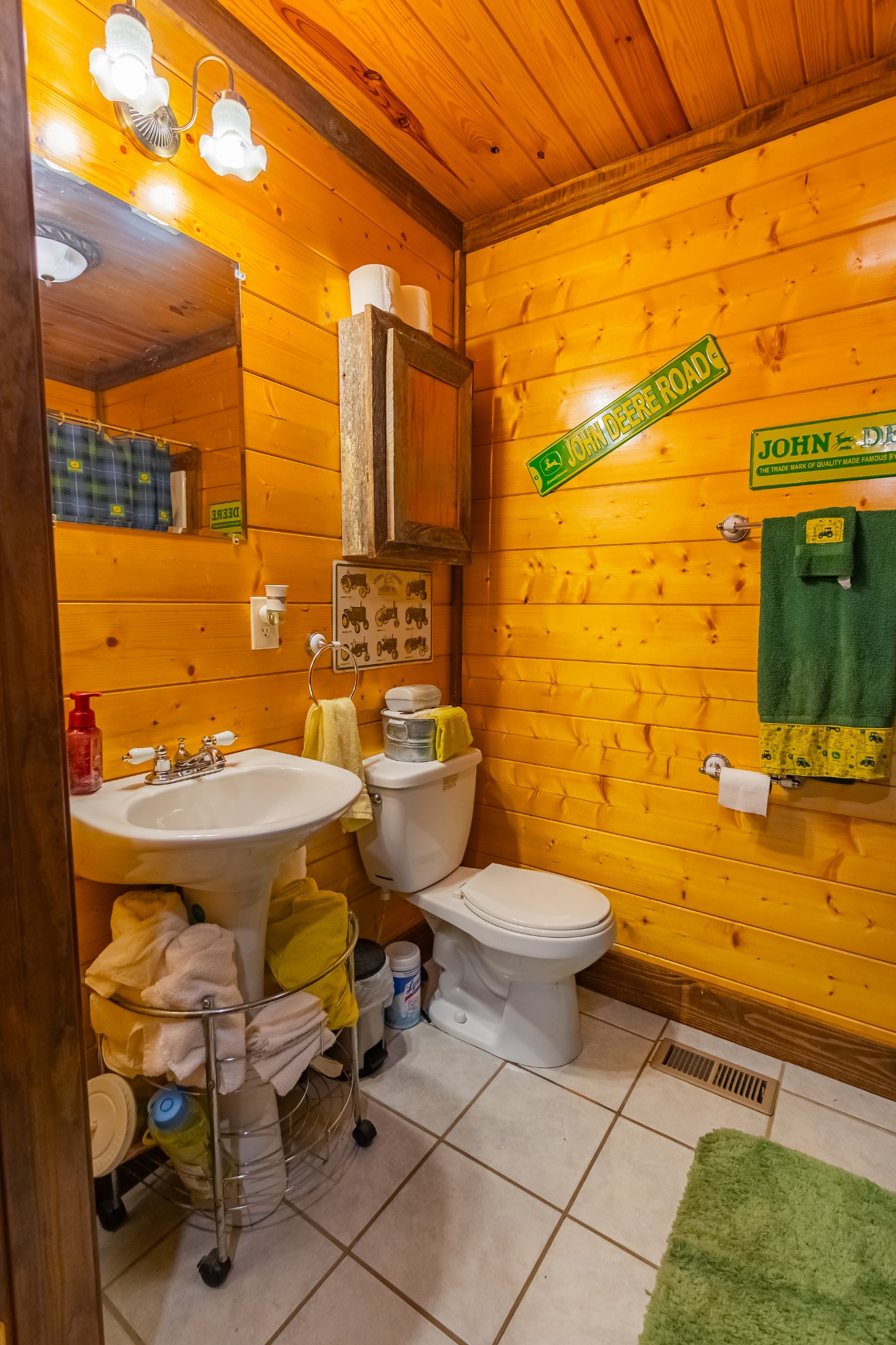 4012 Payne Cove Road Pelham, TN 37366 - Photo 33 of 45