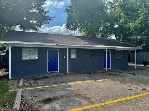 $825 | 1001 Spooner Street, Unit C, Pasadena, TX 77506