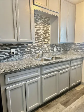 $825 | 1001 Spooner Street, Unit C, Pasadena, TX 77506