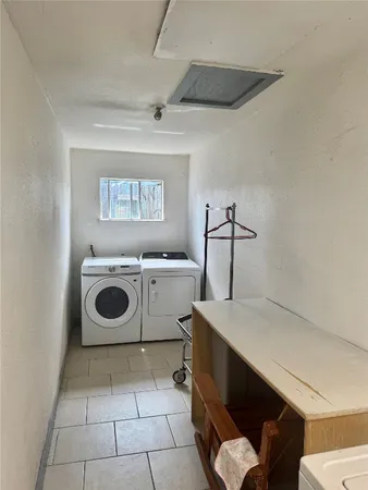 $825 | 1001 Spooner Street, Unit C, Pasadena, TX 77506