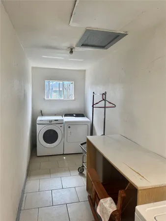 $825 | 1001 Spooner Street, Unit C, Pasadena, TX 77506