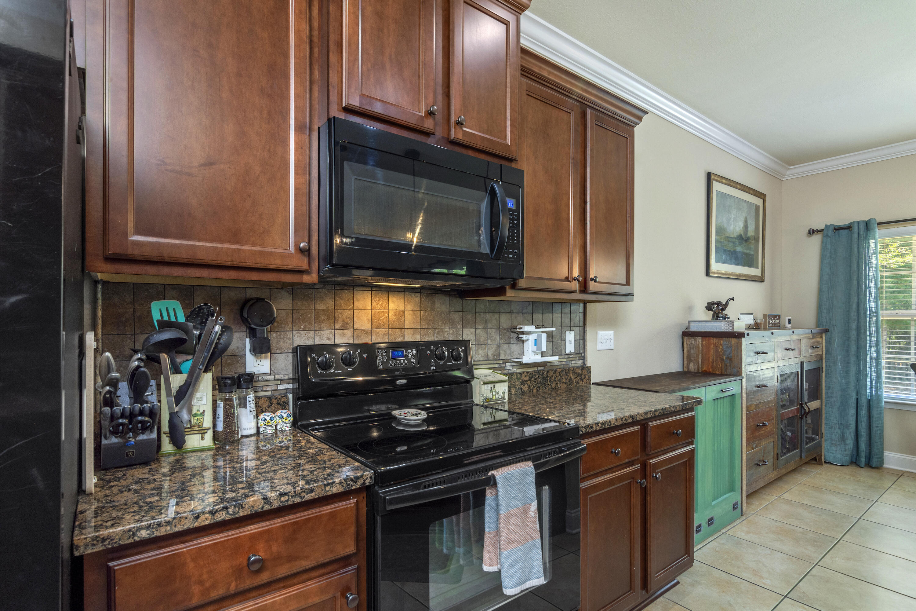 5792 Wayne Rogers Road Crestview, FL 32539 - Photo 12 of 42 Kitchen