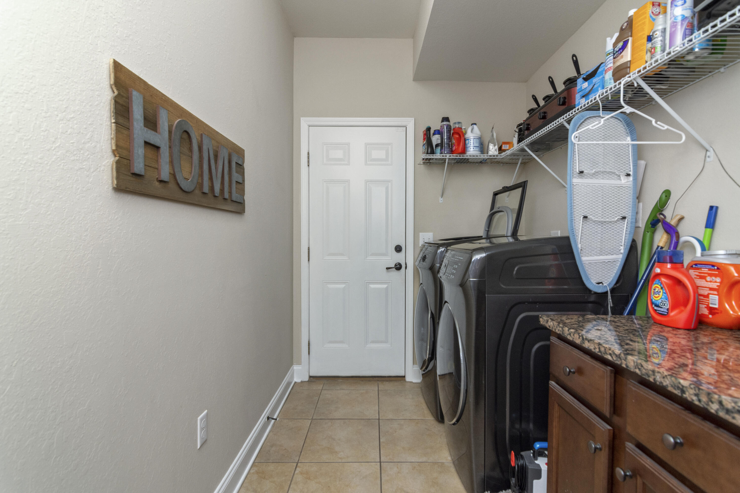 5792 Wayne Rogers Road Crestview, FL 32539 - Photo 34 of 42 Laundry