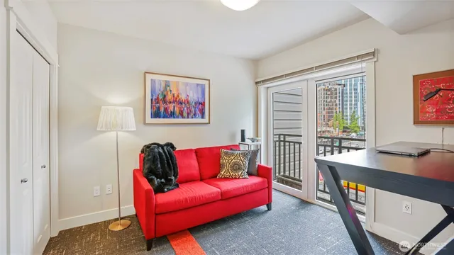 $699,900 | 699 John Street, Unit 513, Seattle, WA 98109
