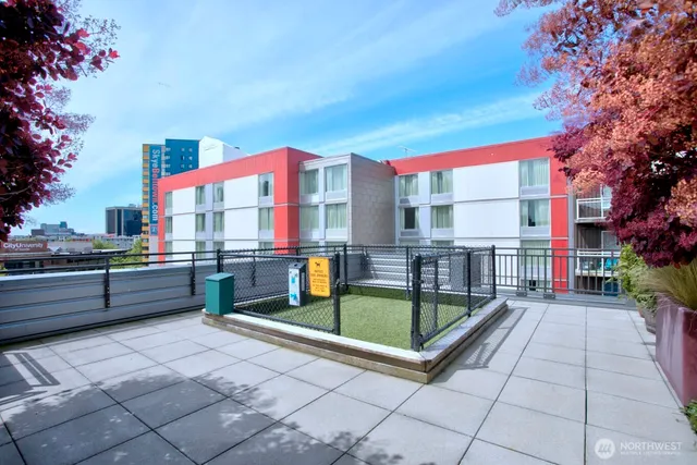 $699,900 | 699 John Street, Unit 513, Seattle, WA 98109