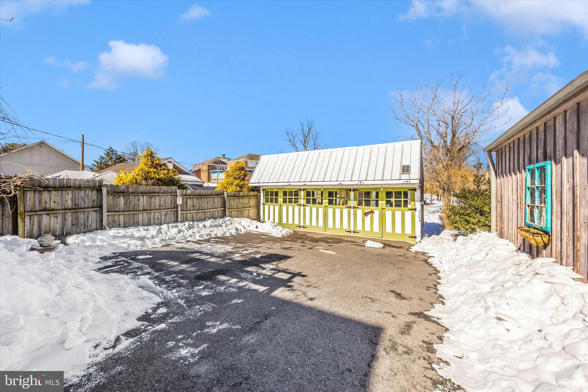 73 West Main Street New Market, MD 21774 - Photo 37 of 44 a view of a backyard with wooden fence