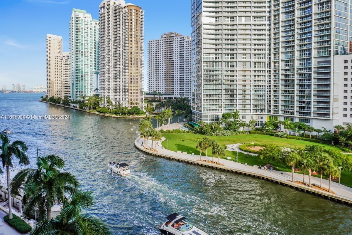 200 Biscayne Blvd Way, Unit 705 Miami, FL 33131 - Photo 9 of 23