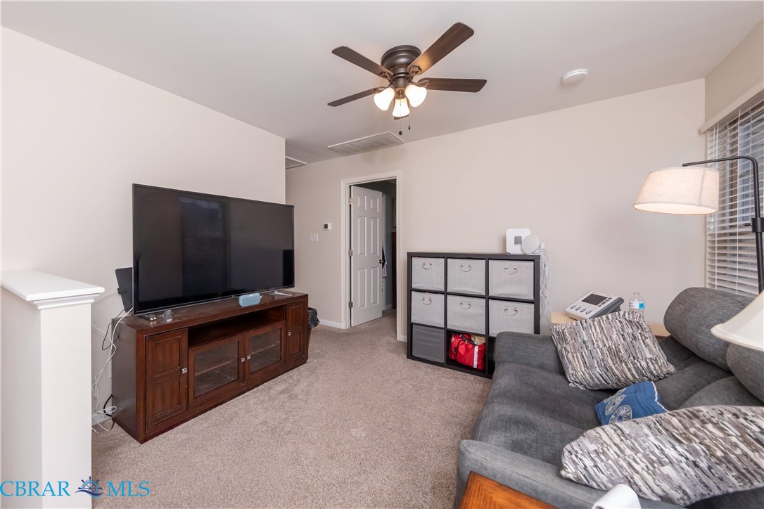 7180 Cooks View Lane Hayes, VA 23072 - Photo 19 of 43