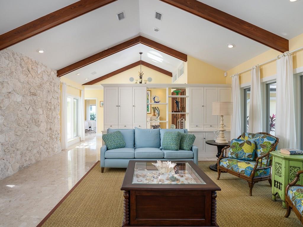 195 Spinnaker Drive Vero Beach, FL 32963 - Photo 12 of 34