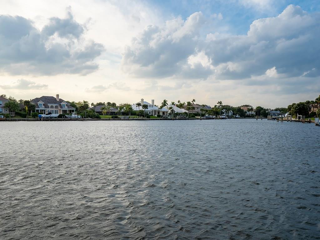 195 Spinnaker Drive Vero Beach, FL 32963 - Photo 29 of 34