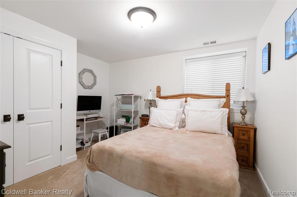 1555 Ruffner Avenue Birmingham, MI 48009 - Photo 27 of 29