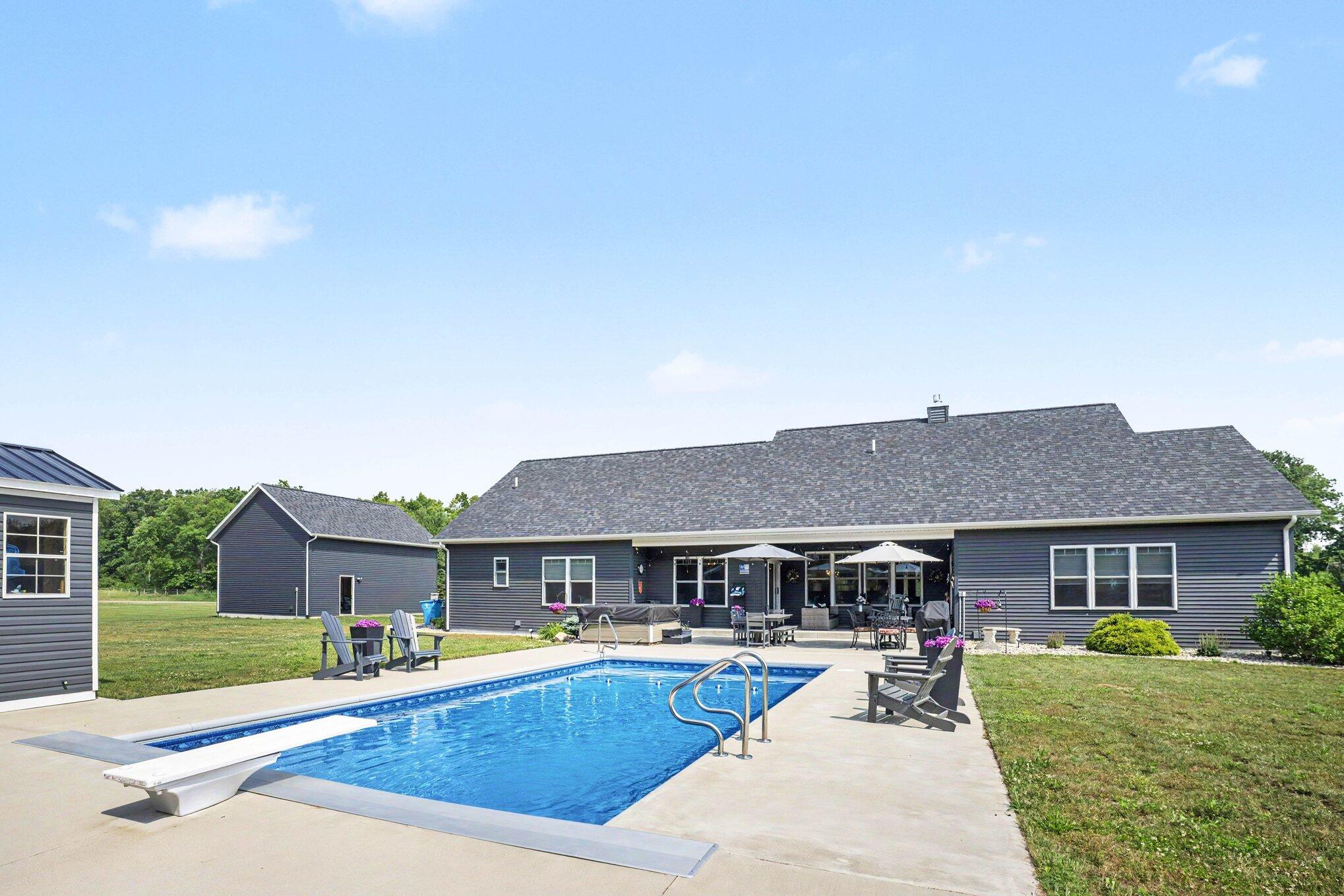 17045 Woodside Lane Three Rivers, MI 49093 - Photo 39 of 49 046_file_8762