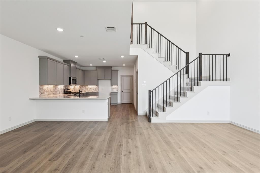 1029 Magdalena Way Midlothian, TX 76065 - Photo 12 of 16 Gorgeous finishes can be found throughout our fantastic Boyd floor plan!