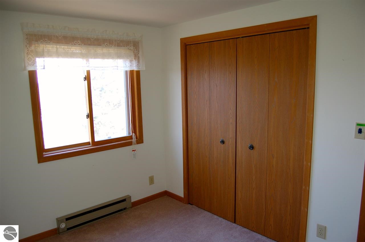 4653 Quarterline Road Kewadin, MI 49648 - Photo 36 of 41 1783363-36.JPG