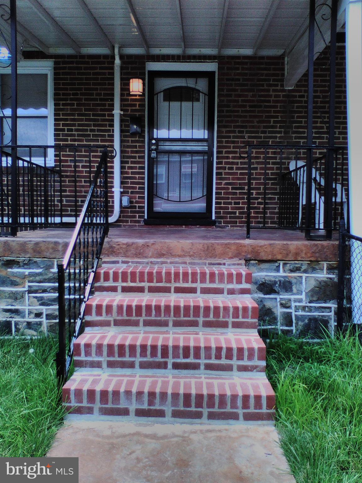 6 South Rosedale Street Baltimore, MD 21229 - Photo 1 of 29 Exterior (Front)