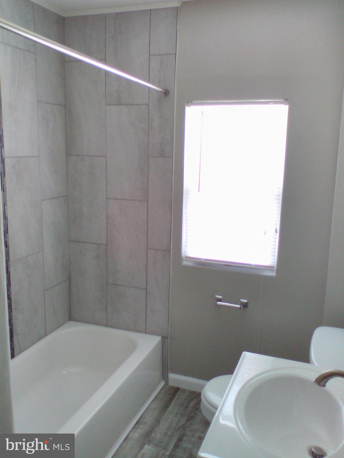 6 South Rosedale Street Baltimore, MD 21229 - Photo 19 of 29 Bath