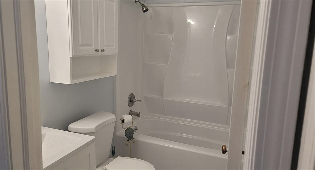 549 Russell Road, Unit 10B Westfield, MA 01085 - Photo 12 of 16 Gallery Image 12