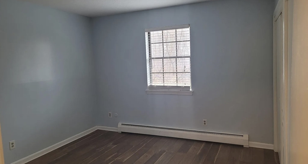 549 Russell Road, Unit 10B Westfield, MA 01085 - Photo 6 of 16 Gallery Image 6