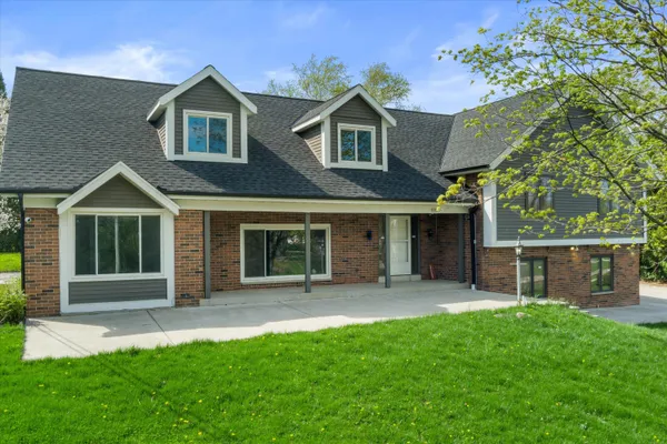 $699,000 | 2003 South Valley Spring Drive, New Berlin, WI 53151