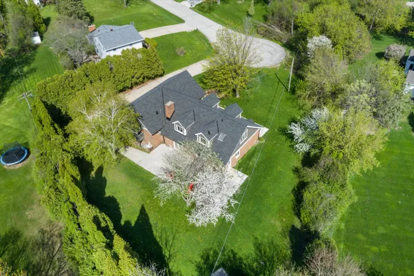 $699,000 | 2003 South Valley Spring Drive, New Berlin, WI 53151