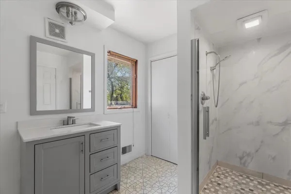 $699,000 | 2003 South Valley Spring Drive, New Berlin, WI 53151