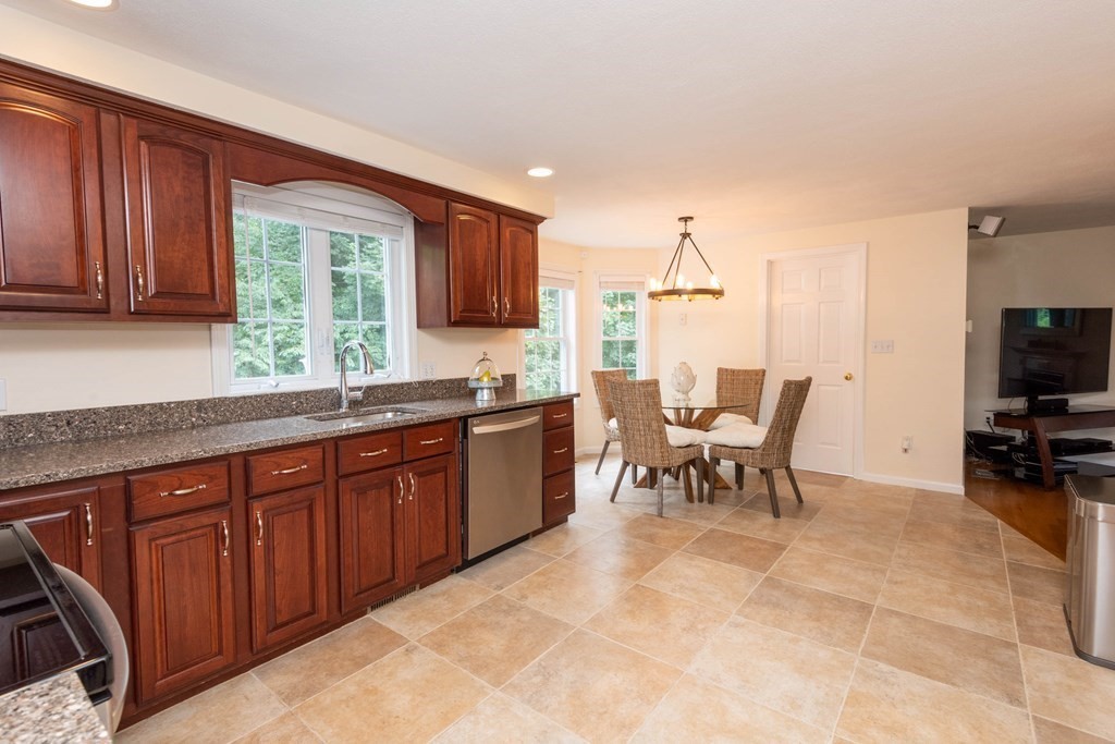 8 Patton Road Salem, MA 01970 - Photo 14 of 42