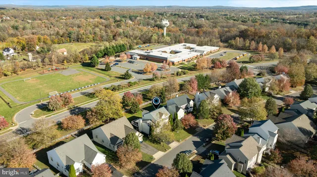 $735,000 | 17148 Magic Mountain Drive, Round Hill, VA 20141