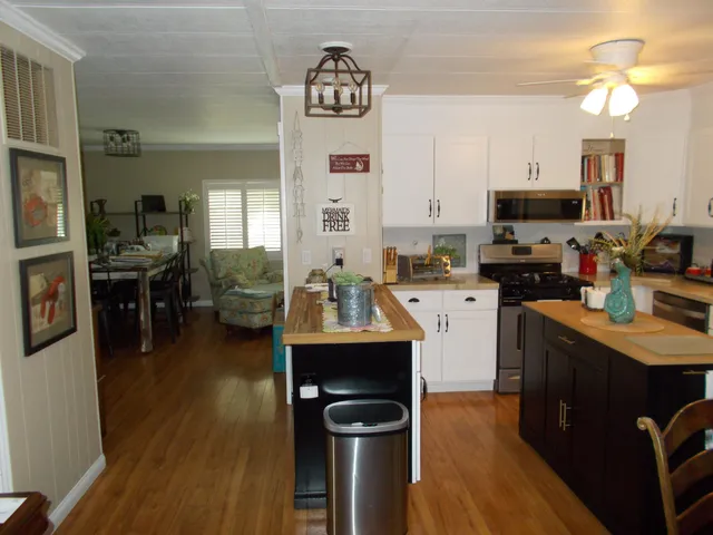 $345,900 | 38703 Desert Greens Drive East, Palm Desert, CA 92260