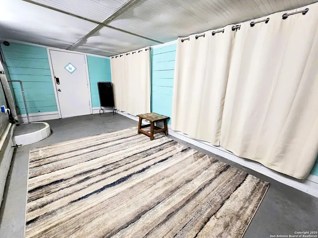 $169,900 | 12064 Park Road 37, Lakehills, TX 78063