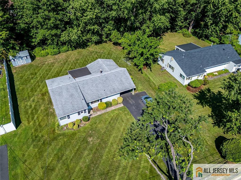 19 Stanworth Road Kendall Park, NJ 08824 - Photo 15 of 22 Gallery Image 15