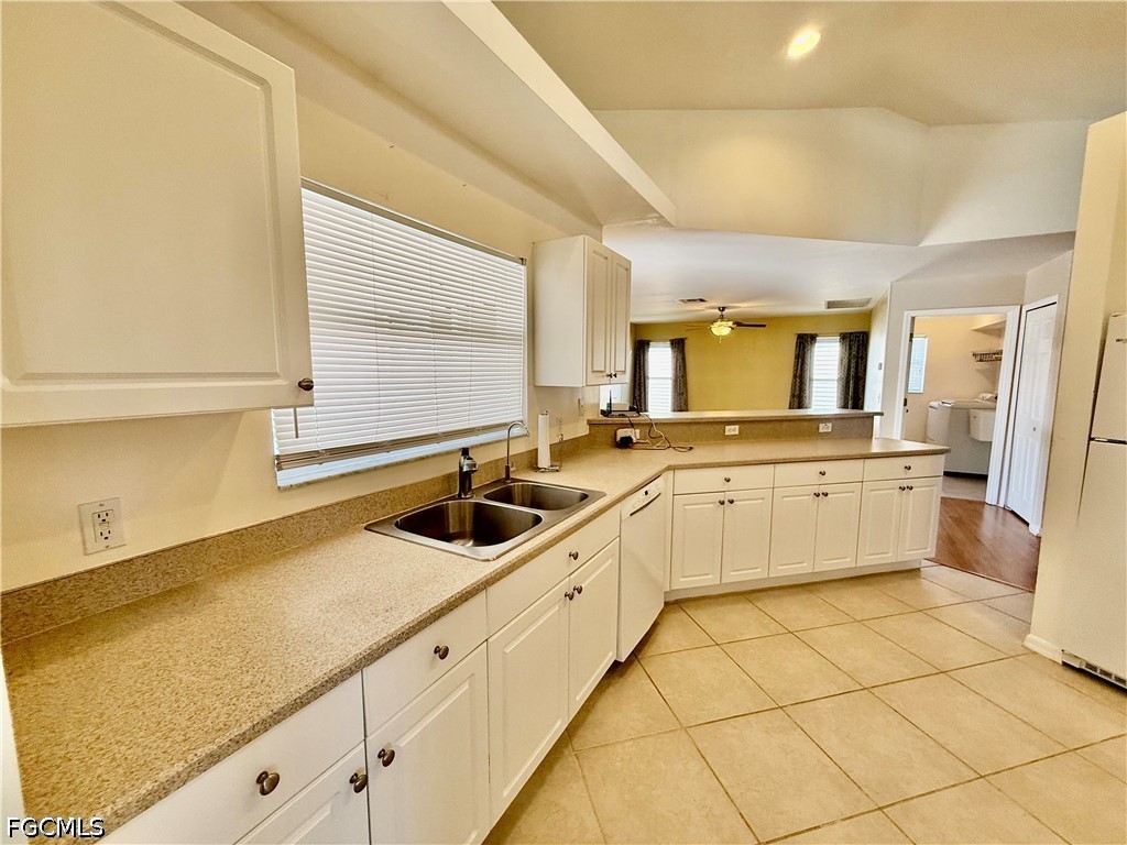 517 Peerless Circle Lehigh Acres, FL 33974 - Photo 28 of 49