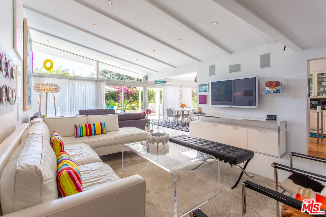 7701 West 85th Street Playa del Rey, CA 90293 - Photo 4 of 41