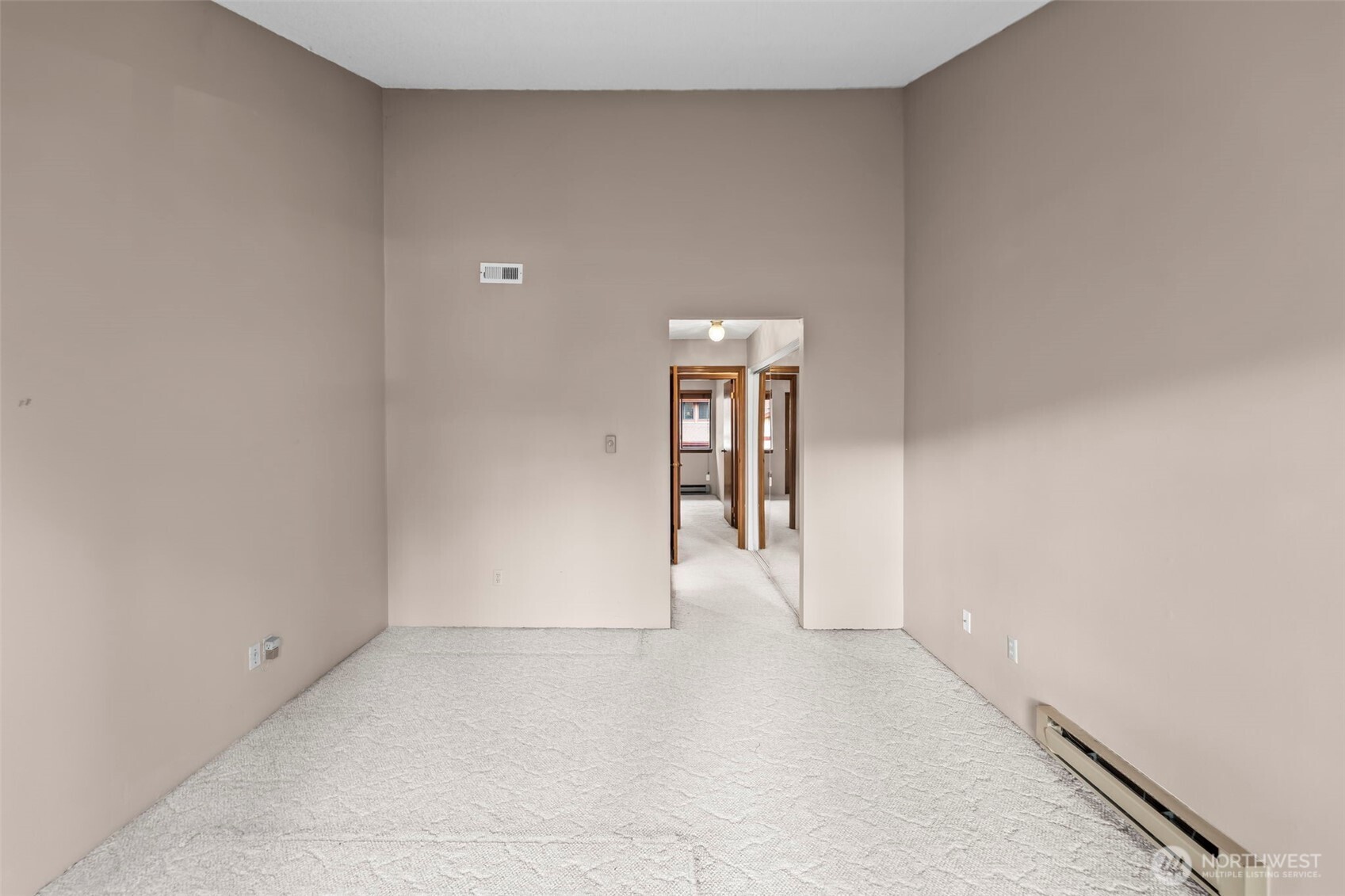 31727 47th Lane Southwest, Unit C Federal Way, WA 98023 - Photo 24 of 39 a view of a hallway with wooden floor and entryway