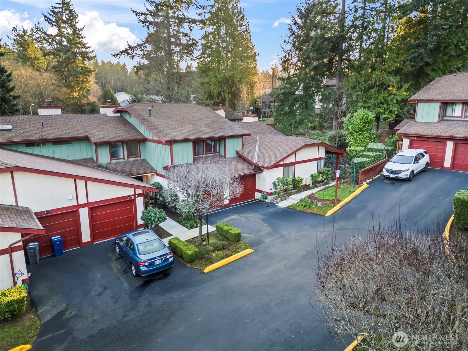 31727 47th Lane Southwest, Unit C Federal Way, WA 98023 - Photo 38 of 39 a view of a street with houses