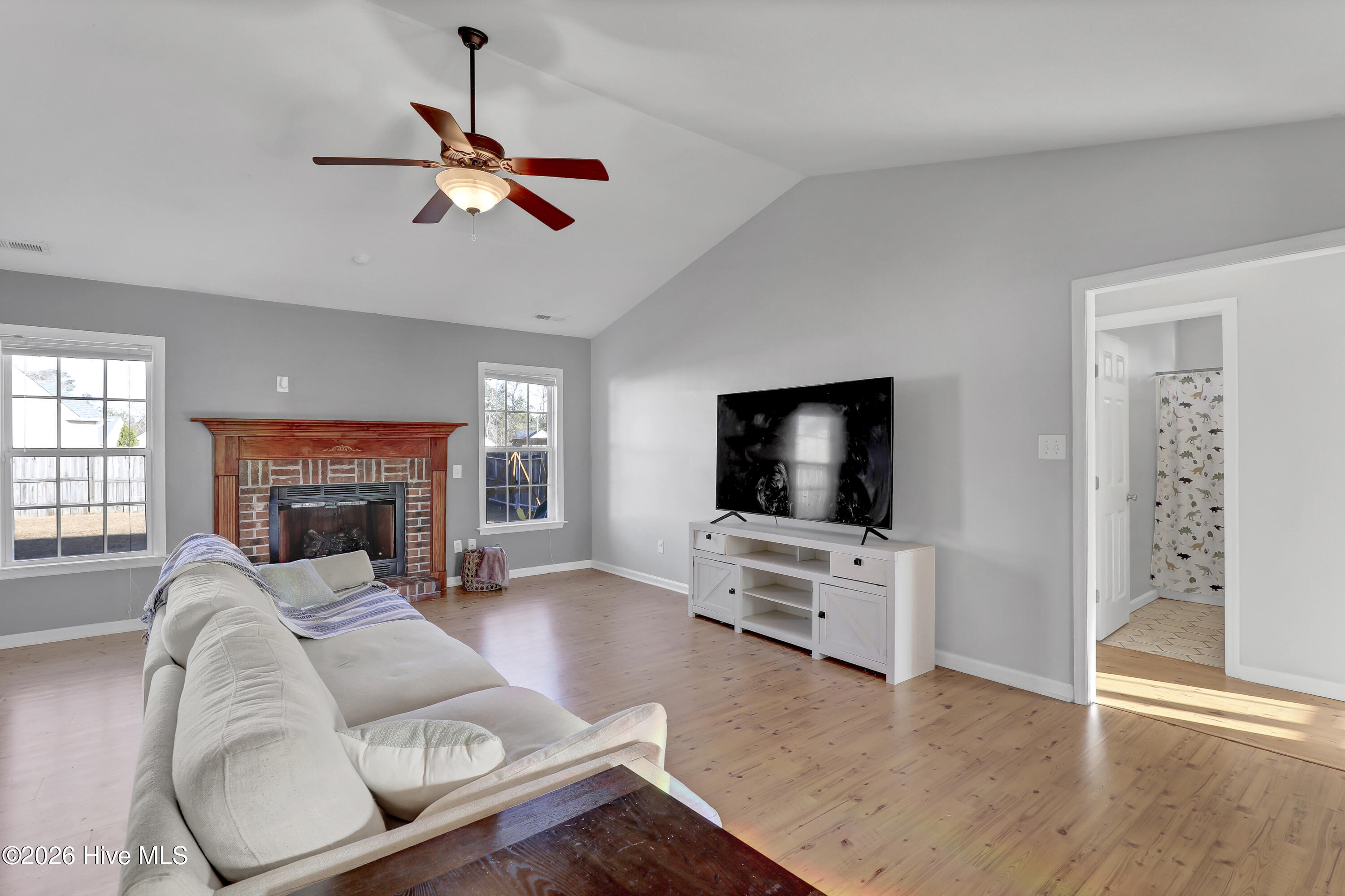 445 Spring Drive Jacksonville, NC 28540 - Photo 6 of 27 6G8A3376