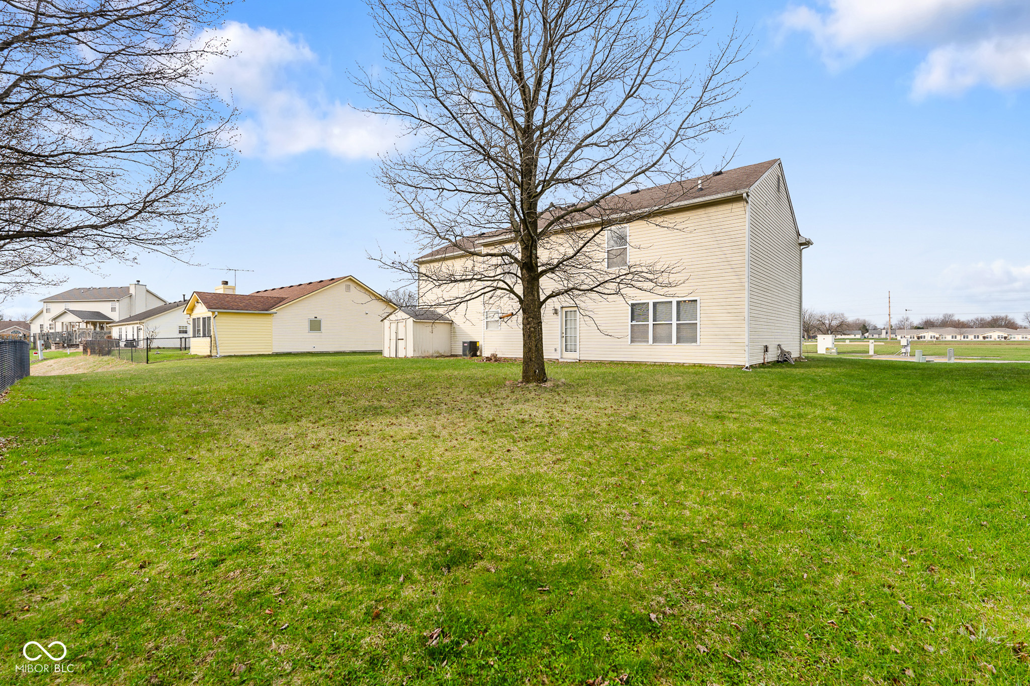 665 Hummingbird Lane Whiteland, IN 46184 - Photo 29 of 36