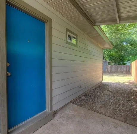 $1,600 | 1124 Gardner Road, Unit B, Austin, TX 78721
