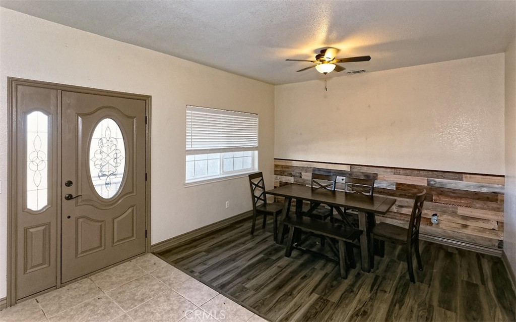 8855 Smith Road Phelan, CA 92371 - Photo 12 of 43 a view of a livingroom with furniture and window