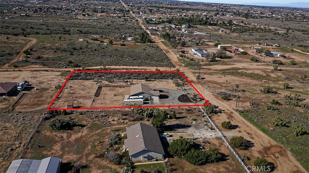 8855 Smith Road Phelan, CA 92371 - Photo 38 of 43 an aerial view of multiple house