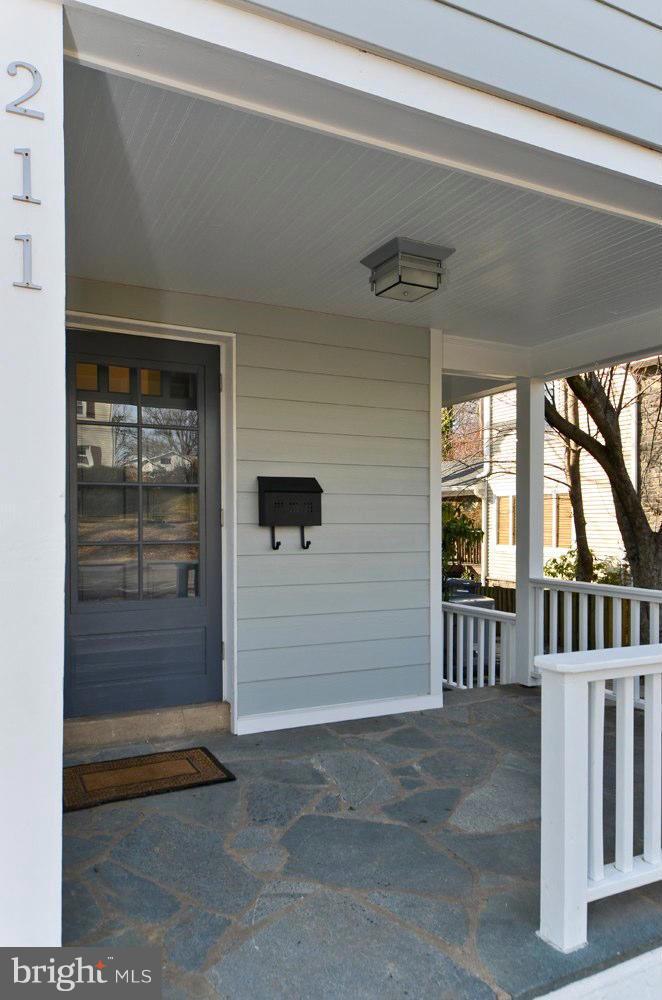 211 West George Mason Road Falls Church, VA 22046 - Photo 2 of 29 Exterior (Front)