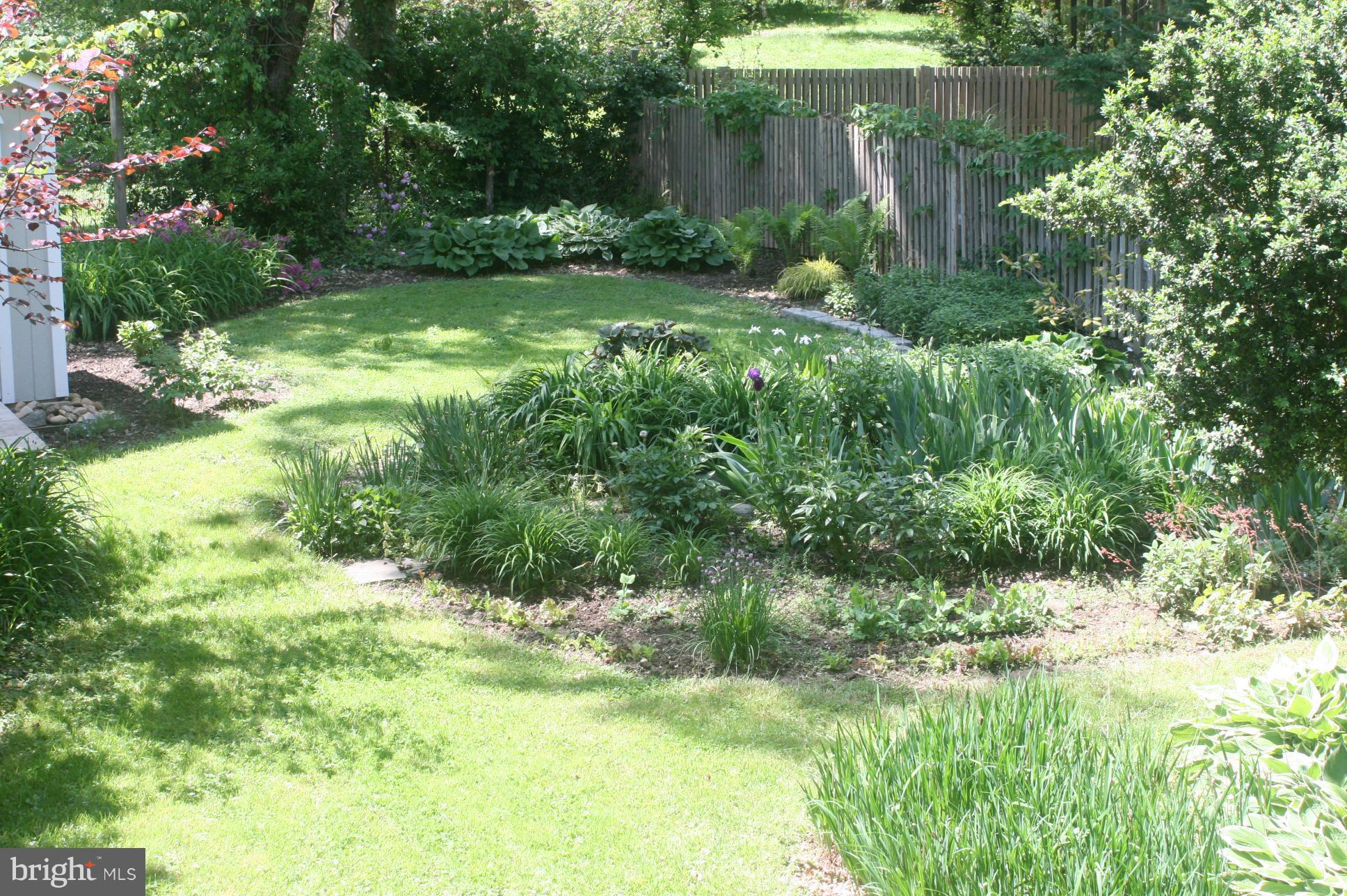 211 West George Mason Road Falls Church, VA 22046 - Photo 27 of 29 Exterior (Rear)