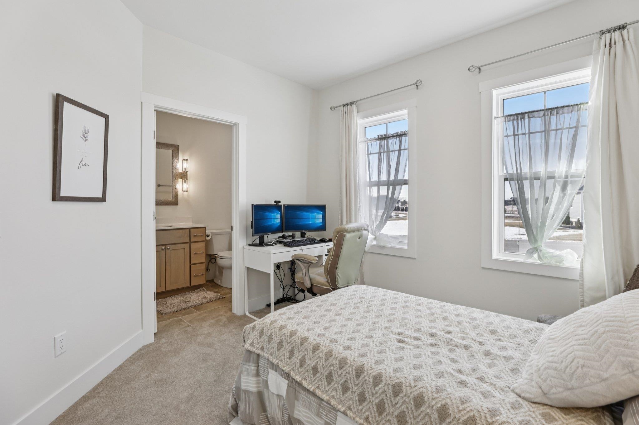 6682 Morning Dew Sun Prairie Sun Prairie, WI 53590 - Photo 13 of 54