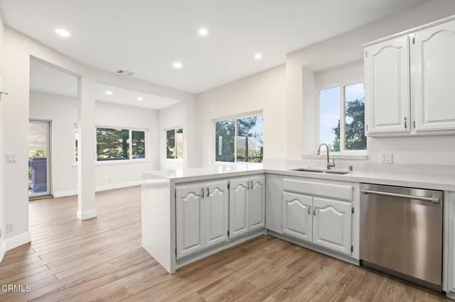 $1,650,000 | 920 Glen Oaks Boulevard, Pasadena, CA 91105